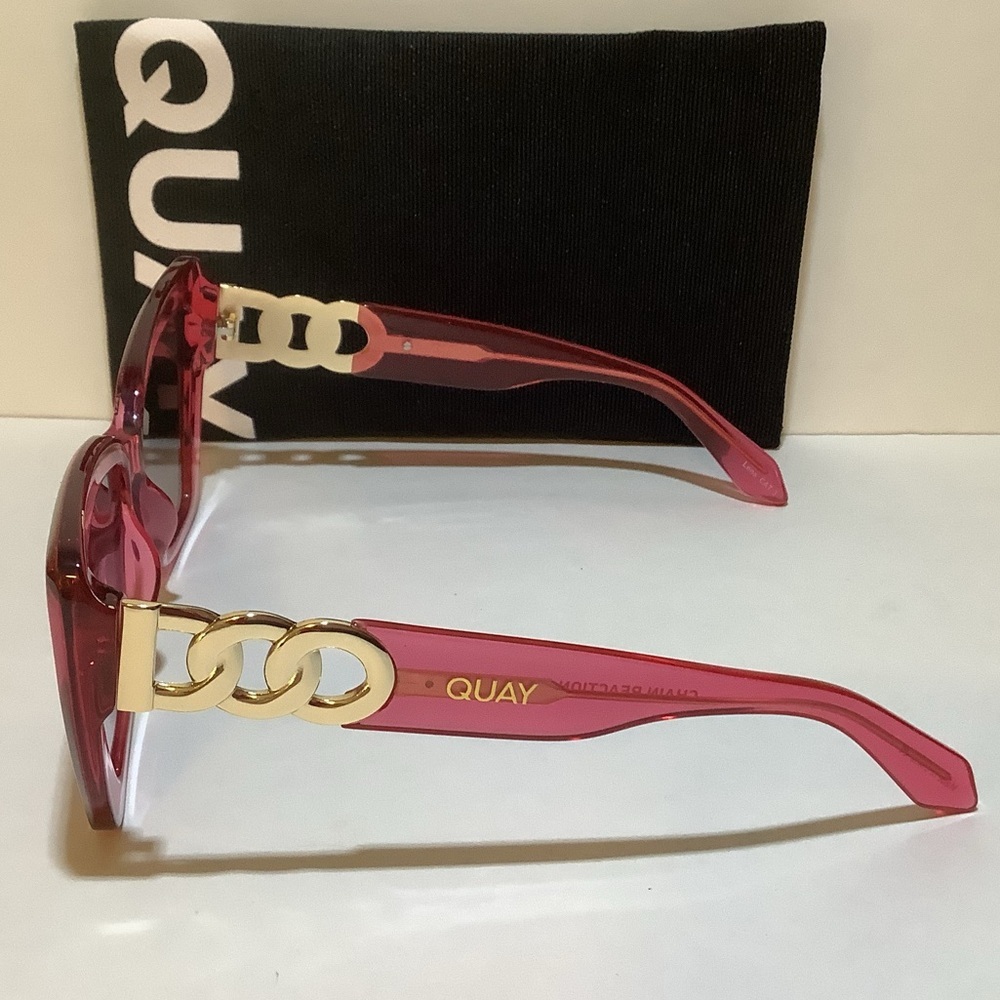 Quay Australia Chain Reaction Pink Cat Eye Sunglasses New - Picture 3 of 5